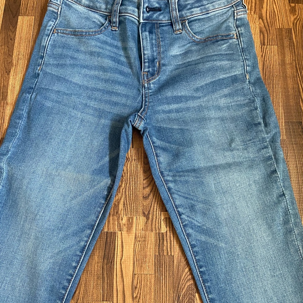 American Eagle size 4 woman